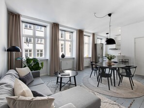 Apartamento, 1 quarto, vista para a cidade | Comodidades do quarto