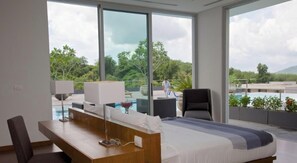5 bedrooms