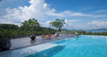 Baan Yamu Villa and vacation condo