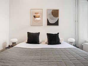 Apartment, 4 Schlafzimmer, Stadtblick | 5 Schlafzimmer, WLAN