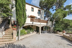 Majoituspaikan sisäänkäynti