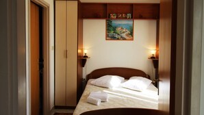 Uklassifisert bilde, 3 av 10, knapp