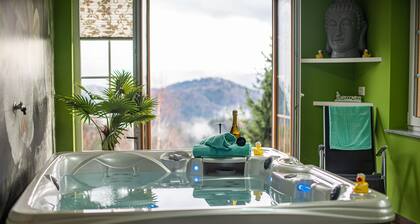 Holiday Home With Hot tub and Sauna Sabina