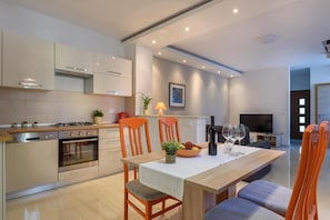 Apartment, 2 Bedrooms, Balcony | Dining room - Apartment Perusko - 2 Bedroom Kitchen (Pula)