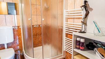 Studio (Studio) | Bathroom | Shower, towels