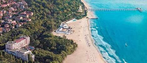 Room, 1 Bedroom, Smoking, Refrigerator | Beach