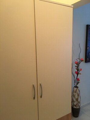 Room, 1 Bedroom, Smoking, Refrigerator | Interior - Apart Hotel Salt Lake (Pomorie)