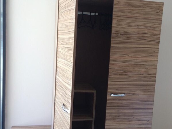 House, 1 Bedroom, Smoking, Balcony | 1 bedroom