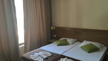 House, 1 Bedroom, Smoking, Balcony | 1 bedroom
