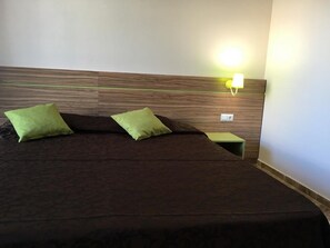 House, 1 Bedroom, Smoking, Balcony | 1 bedroom