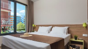 Unclassified image, 5 of 40, button - Room-tia Maria is Situated in the Southe (Nessebar)