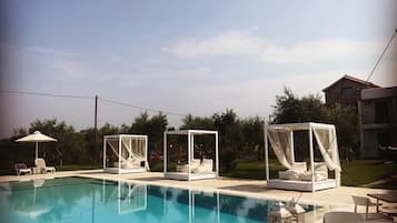 Piscina stagionale all'aperto