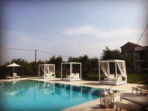 Seasonal outdoor pool