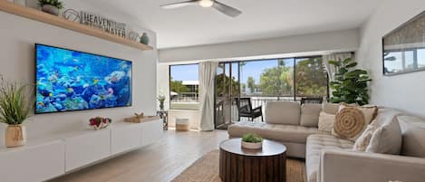 Smart TV