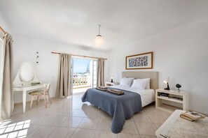 Unclassified image, 5 of 30, button - Apartment AG - O Monte 3 bedroom apt with large pool (Albufeira)