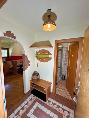 Classic Apartment (Two Bedroom Apartment) | 2 bedrooms, desk, free WiFi, bed sheets - Apartment Crystal Rose (Kranjska Gora)