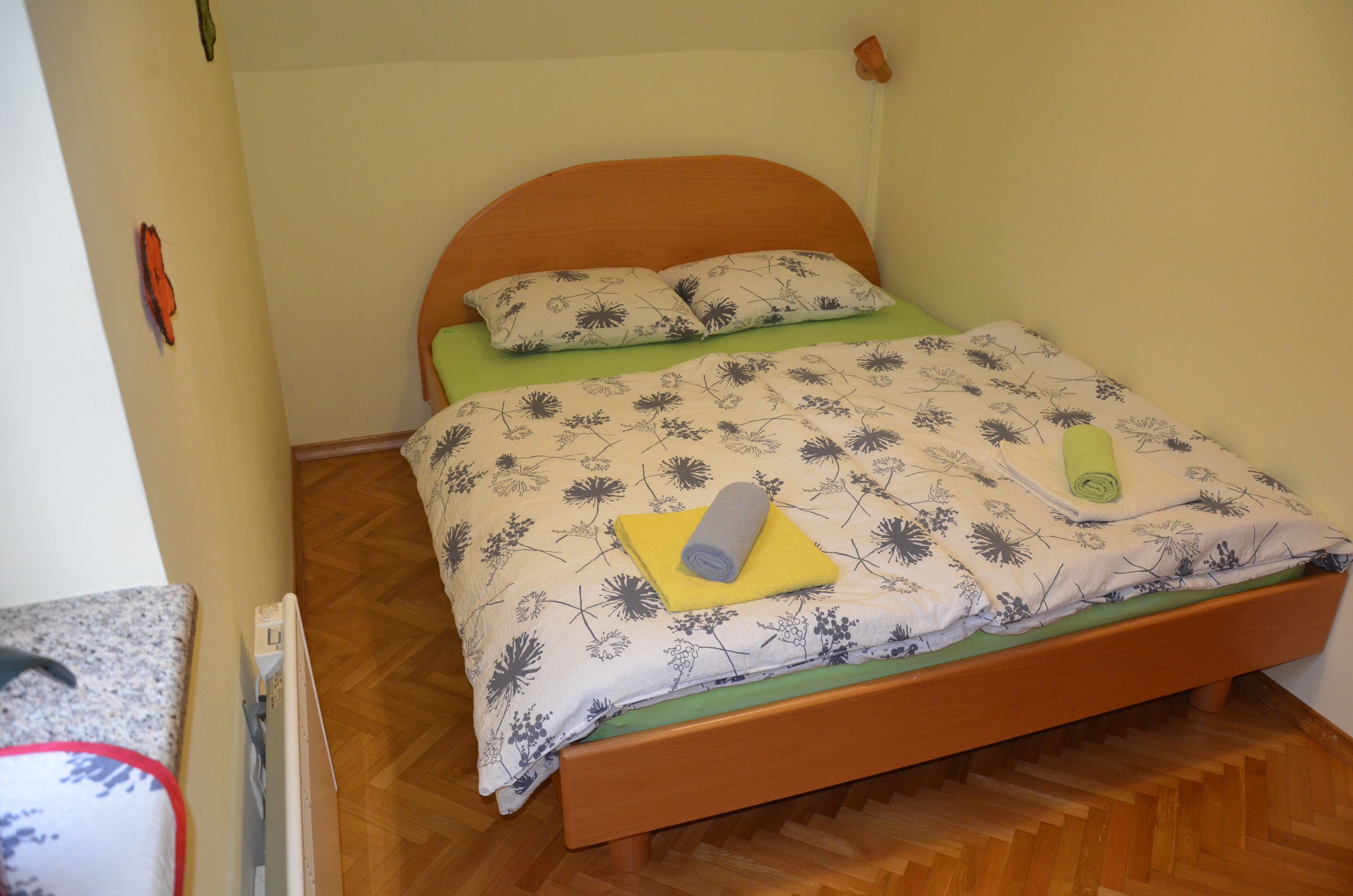 Apartment Crystal Rose