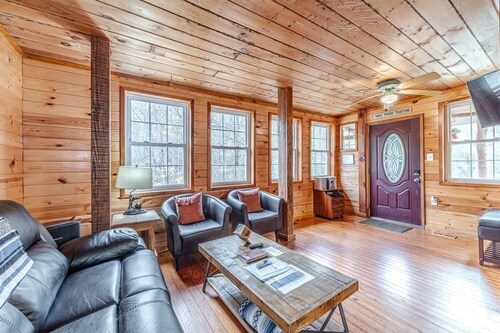 BLUE CREEK SHOALS | HOT TUB, SAUNA, & GAME ROOM