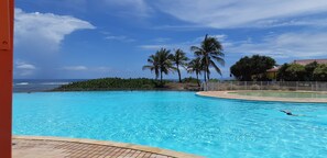 Utomhuspool