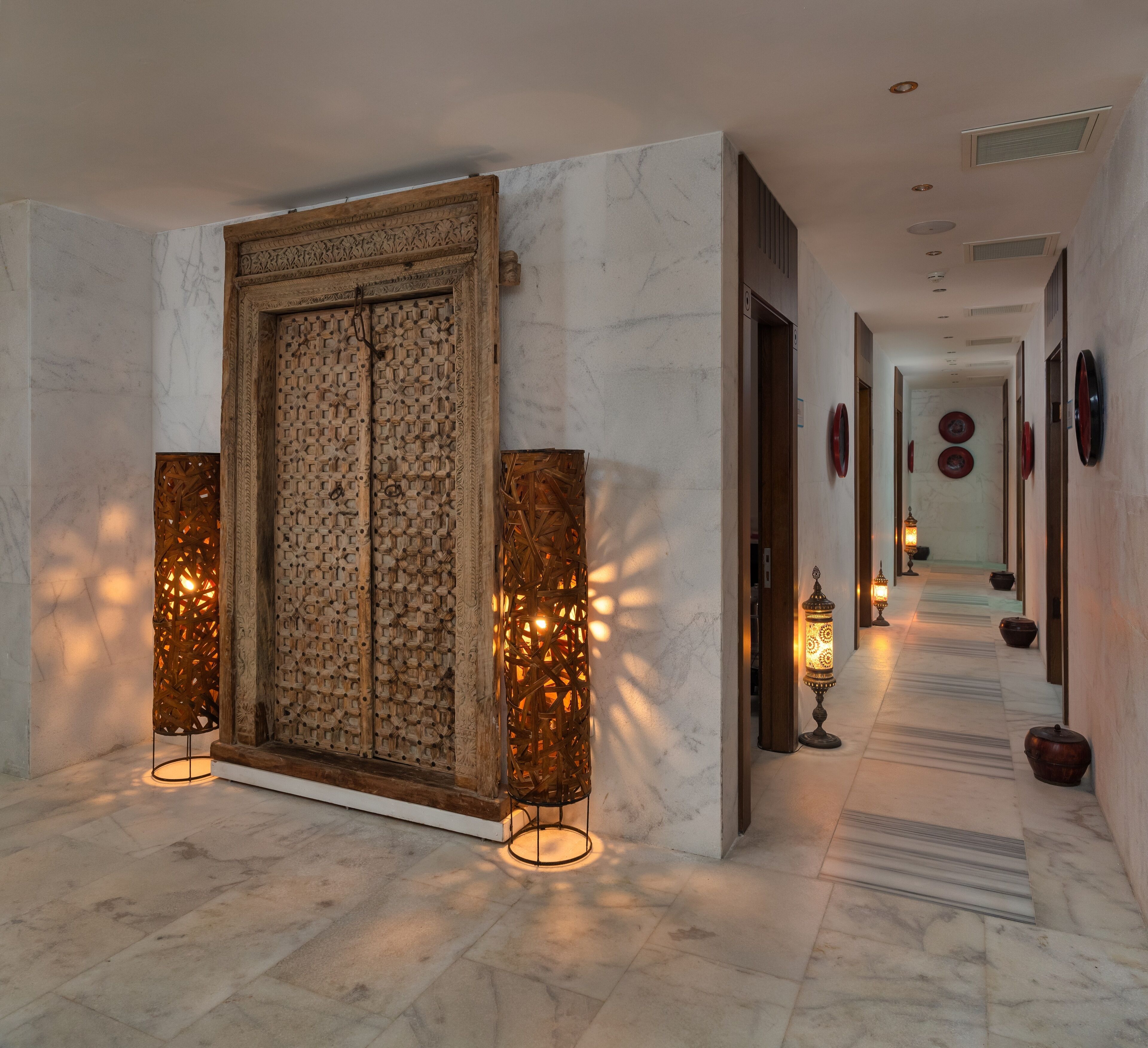 couples treatment room(s), sauna, turkish bath/hammam, body treatments