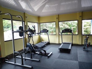 Fitness facility - Hostal Casa Las Lajas - Hostel (Lajas Adentro)