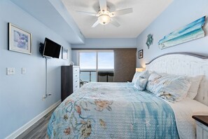 2 makuuhuonetta, silitysrauta/-lauta, vauvan matkasänky, Wi-Fi