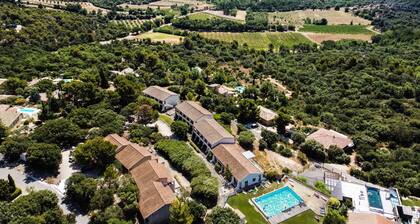 MAISON 212 BAS Hameau de PIERREVON