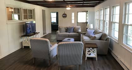 Pitman Pointe Estate w/ Lake View