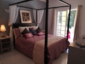 4 bedrooms, in-room safe, iron/ironing board, travel crib