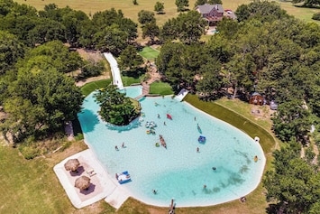 Overhead of Retreat Oak Leaf.