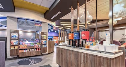 Tru by Hilton The Colony Dallas