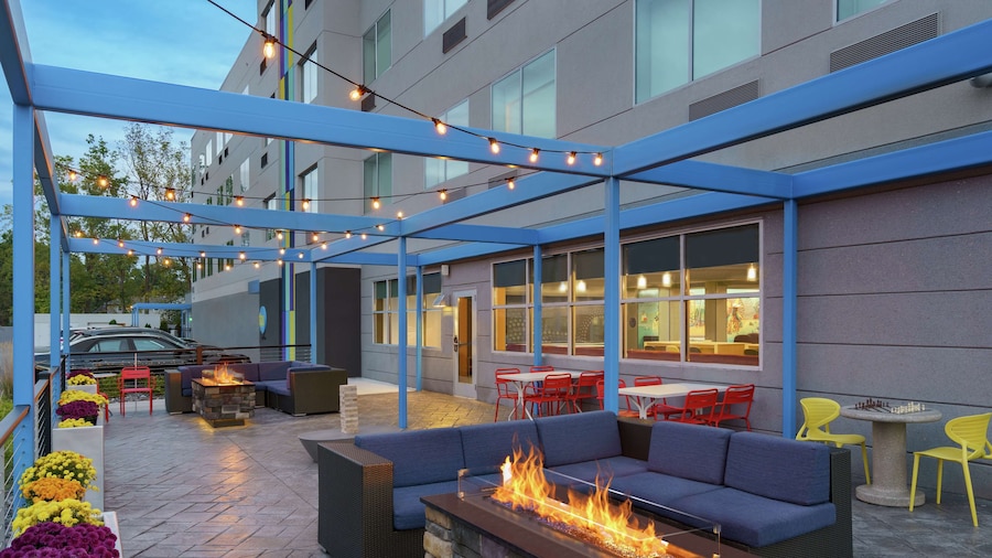 Tru by Hilton Sandusky, OH