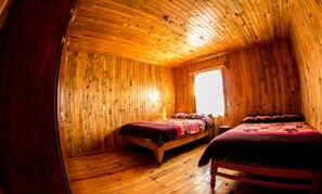 WiFi (無料)、ベッドシーツ