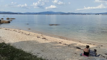 Sun-loungers