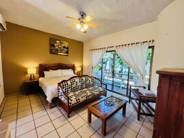 Junior Suite | Down comforters, individually decorated, individually furnished