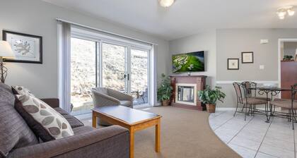 Paradise Canyon Golf Resort - Luxury Condo M403