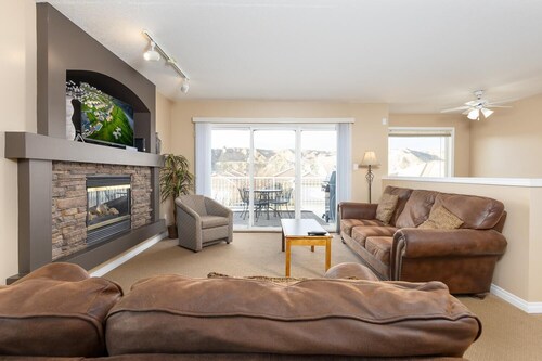 Paradise Canyon Golf Resort - Luxury Condo U401