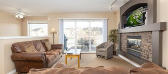 Paradise Canyon Golf Resort - Luxury Condo U399