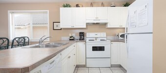 Paradise Canyon Golf Resort - Luxury Condo U399