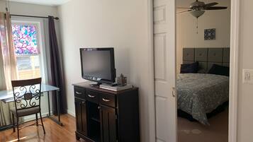 1 bedroom, WiFi, bed sheets, wheelchair access