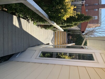 Cozy and fresh one-bedroom, 10 minutes from Old Town Alexandria
