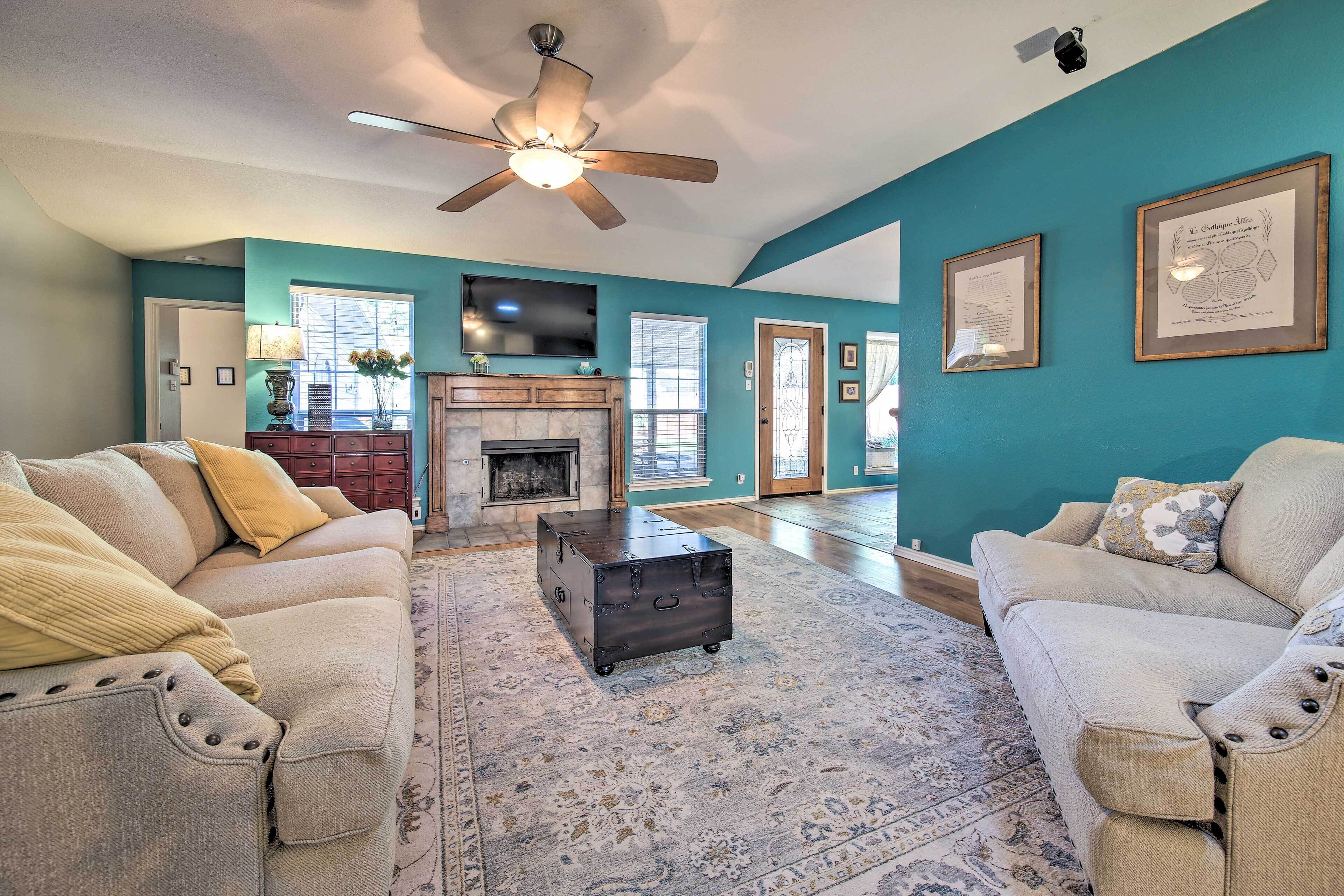 Peaceful San Antonio Oasis w/ Private Pool + Grill