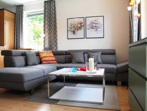 Fernseher, Kamin