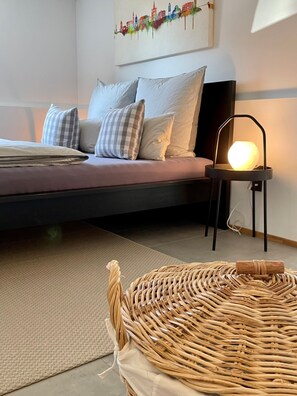 1 bedroom, soundproofing, iron/ironing board, WiFi