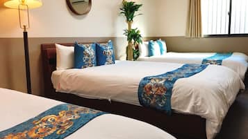 1 bedroom, desk, free WiFi, bed sheets