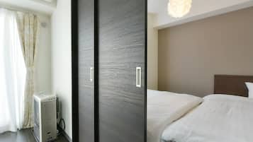 1 bedroom, desk, iron/ironing board, free WiFi