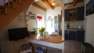 Kühlschrank, Mikrowelle