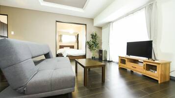 2 slaapkamers, een strijkplank/strijkijzer, gratis wifi, beddengoed