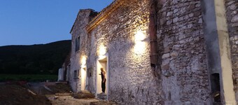 Large, tastefully restored farmhouse