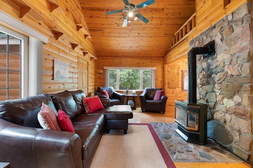 Beautiful Cabin in the Black Hills-near Spearfish & Sturgis!